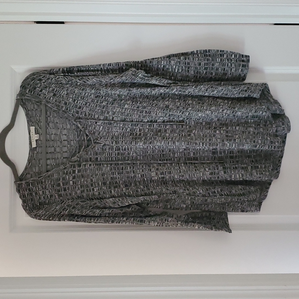 Cyrus Woman Grey Tied Tunic Blouse